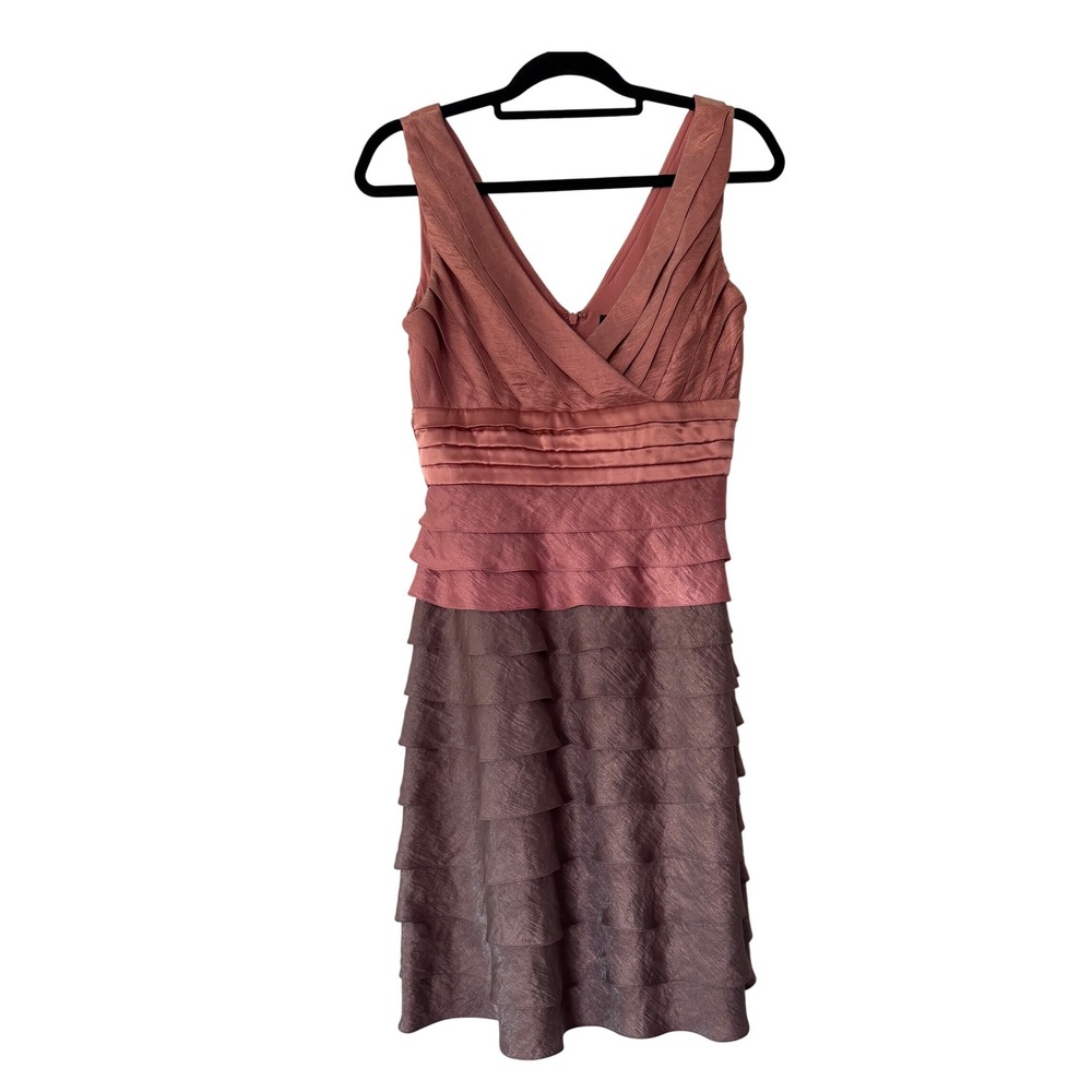 Adrianna Papell Ombre Tiered Cocktail Dress‎ Rose Taupe V-Neck Shimmer Size 8